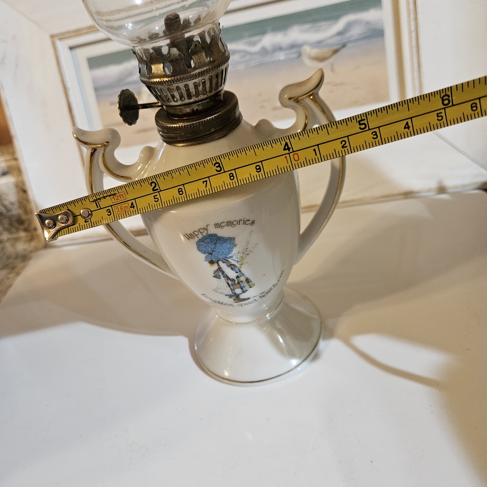 Holly Hobbie Oil Lamp - Picture 4 of 5